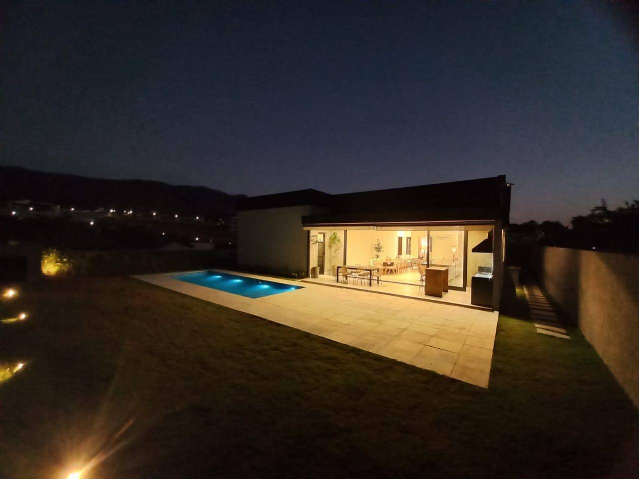 #118 - Casa em Condomínio para Venda em Atibaia - SP
