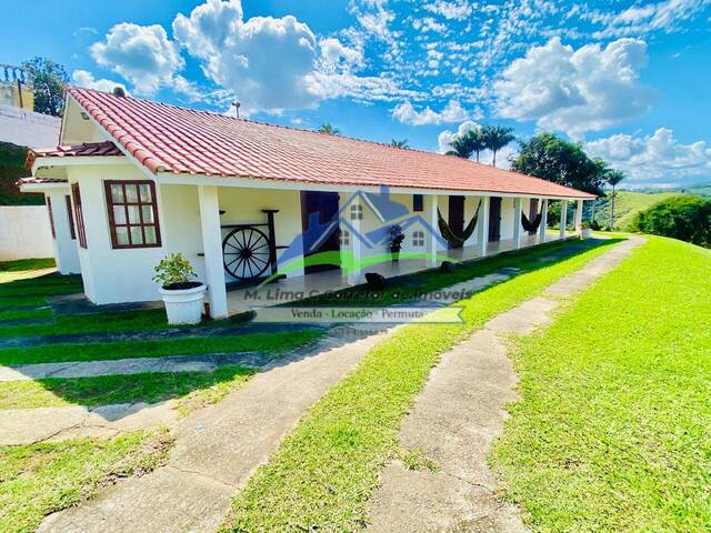 #18 - Chácara em Associação para Venda em Igaratá - SP