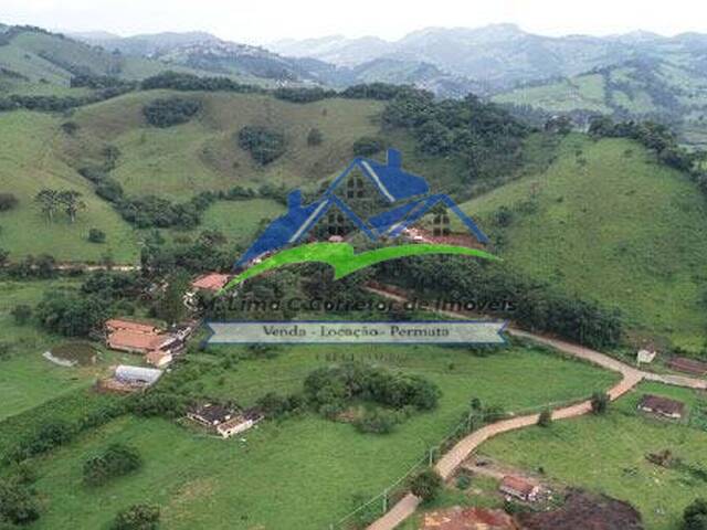 Terreno para Venda em Camanducaia - 2