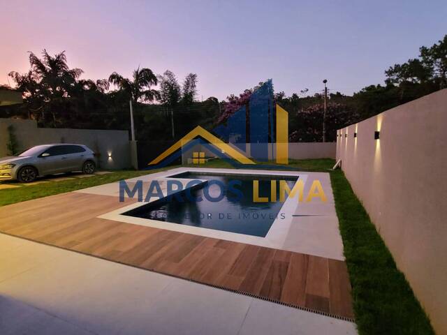 Casa de Campo para Venda em Atibaia - 4