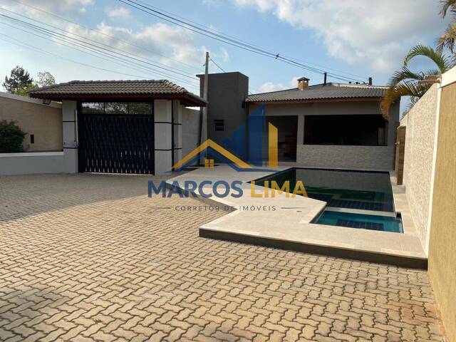 Casa para Venda em Mairiporã - 2