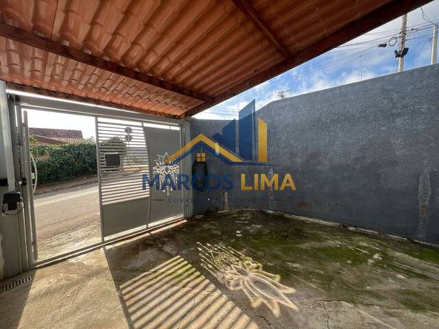 Casa para Venda em Atibaia - 3