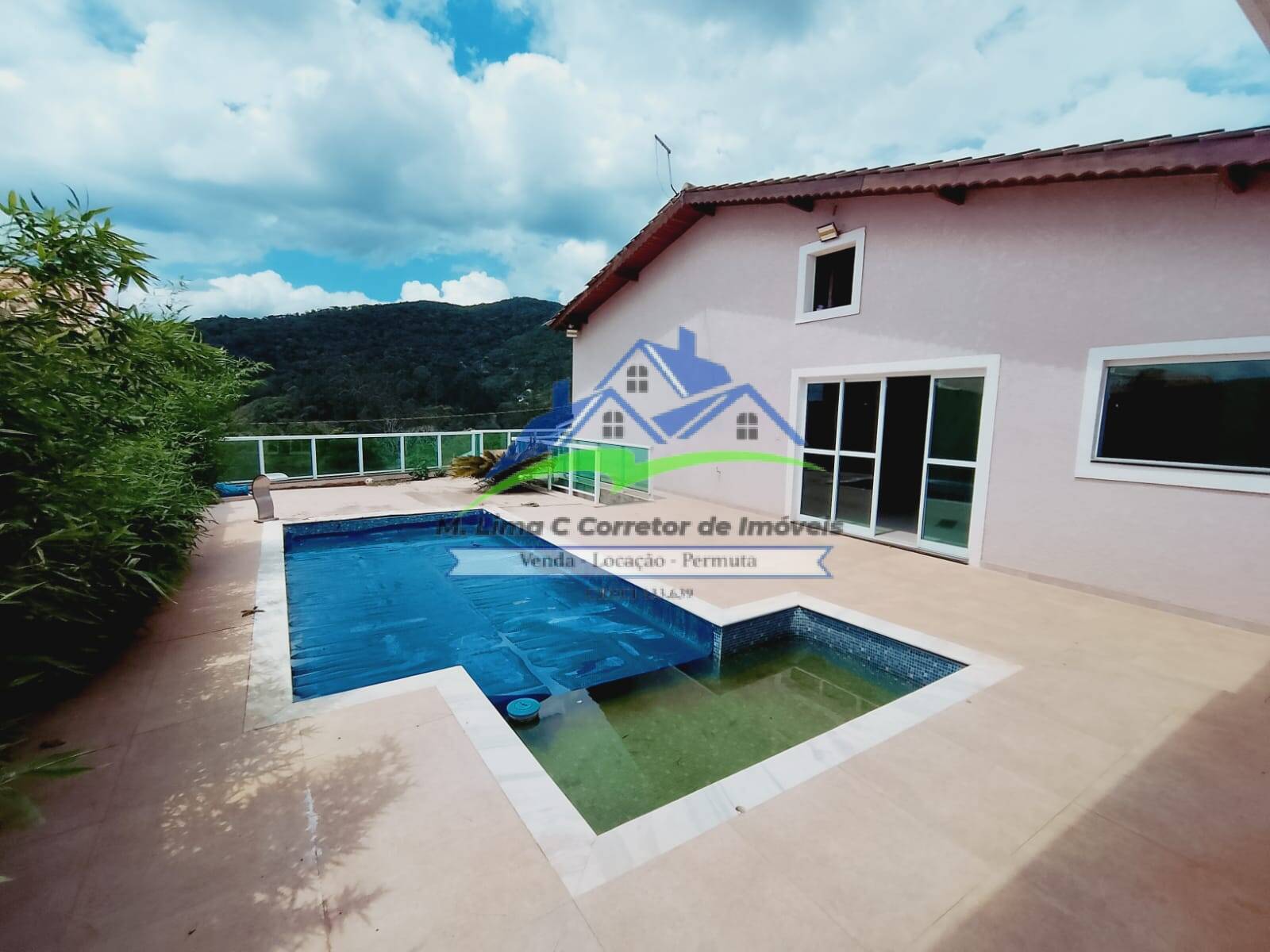 Casa, 4 quartos, 150 m² - Foto 1