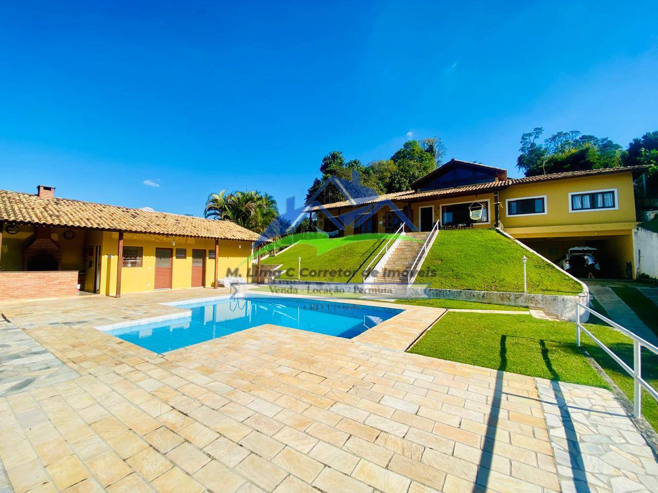 Chácara, 4 quartos, 1026 m² - Foto 1