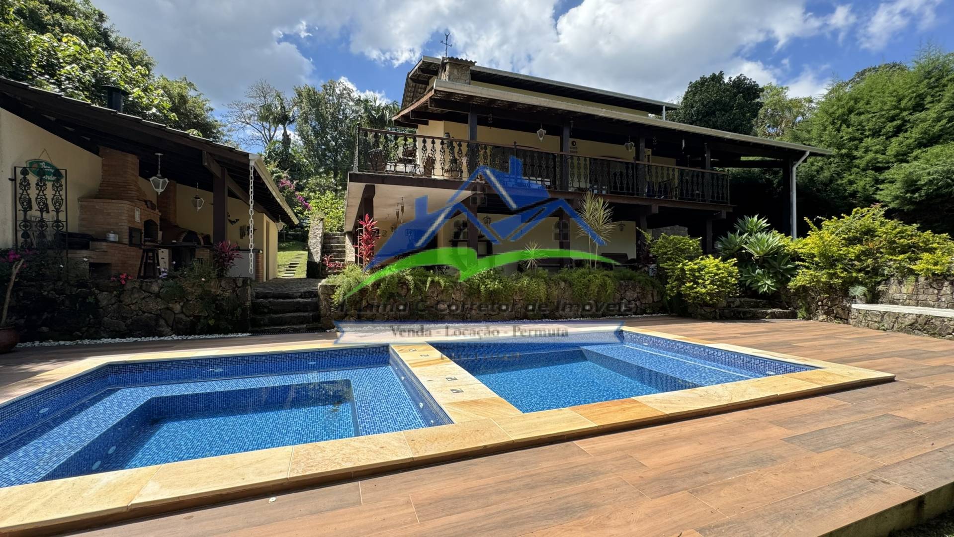 Chácara, 3 quartos, 1550 m² - Foto 2