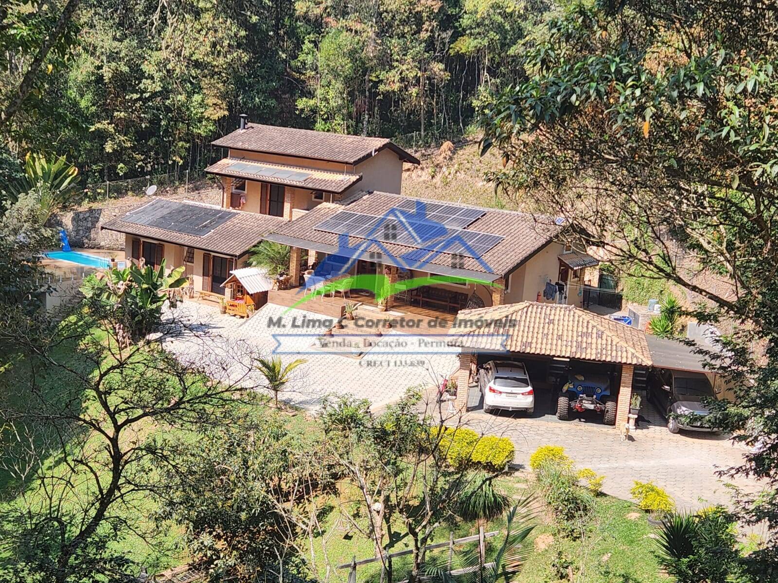 Chácara, 3 quartos, 2260 m² - Foto 1