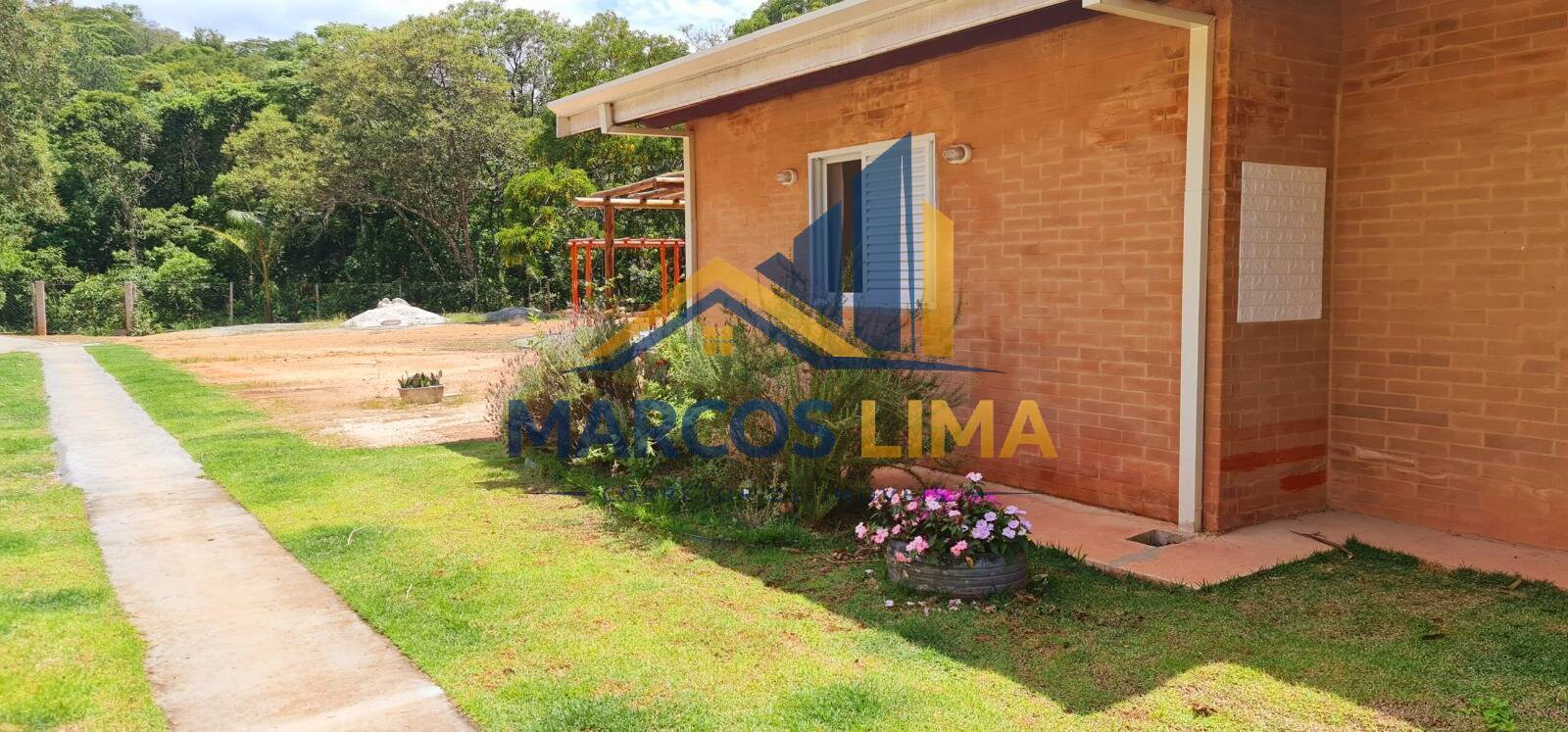Sítio, 3 quartos, 4200 m² - Foto 7