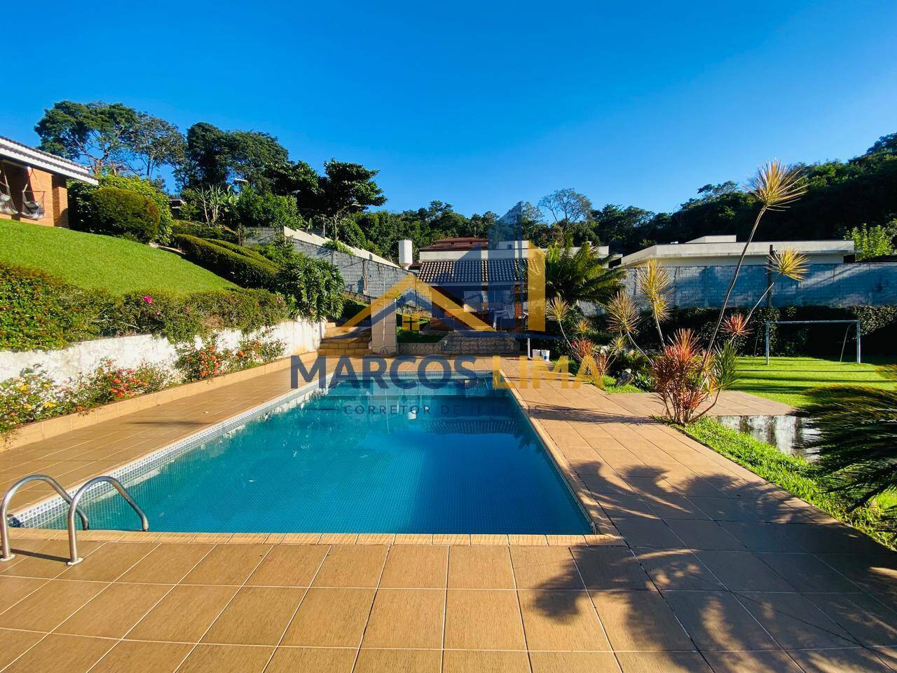 Sítio, 5 quartos, 4000 m² - Foto 11