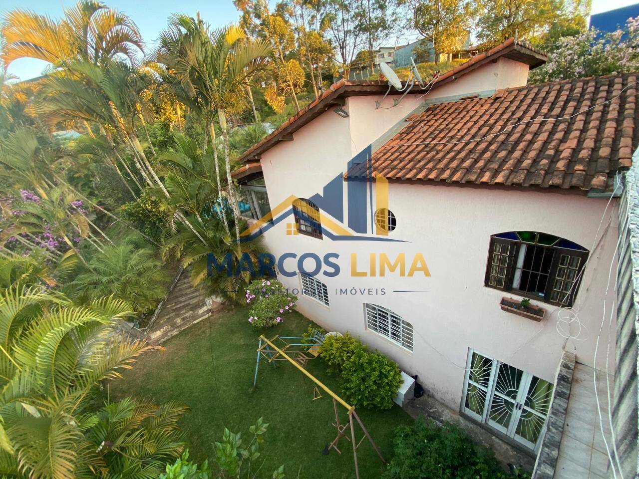 Sítio, 3 quartos, 2000 m² - Foto 4