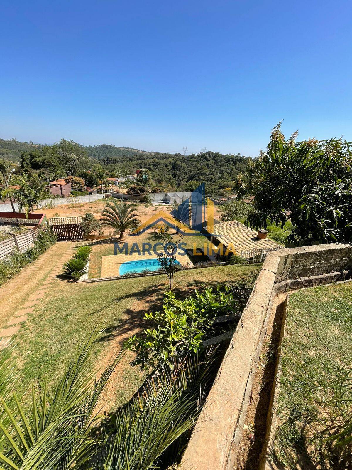 Sítio, 3 quartos, 980 m² - Foto 1