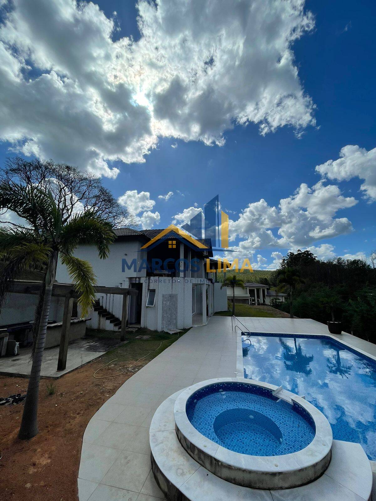 Sítio, 4 quartos, 1930 m² - Foto 1