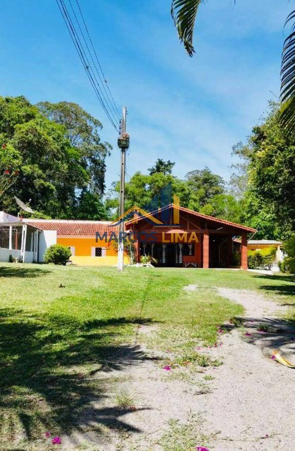 Chácara, 4 quartos, 3000 m² - Foto 1