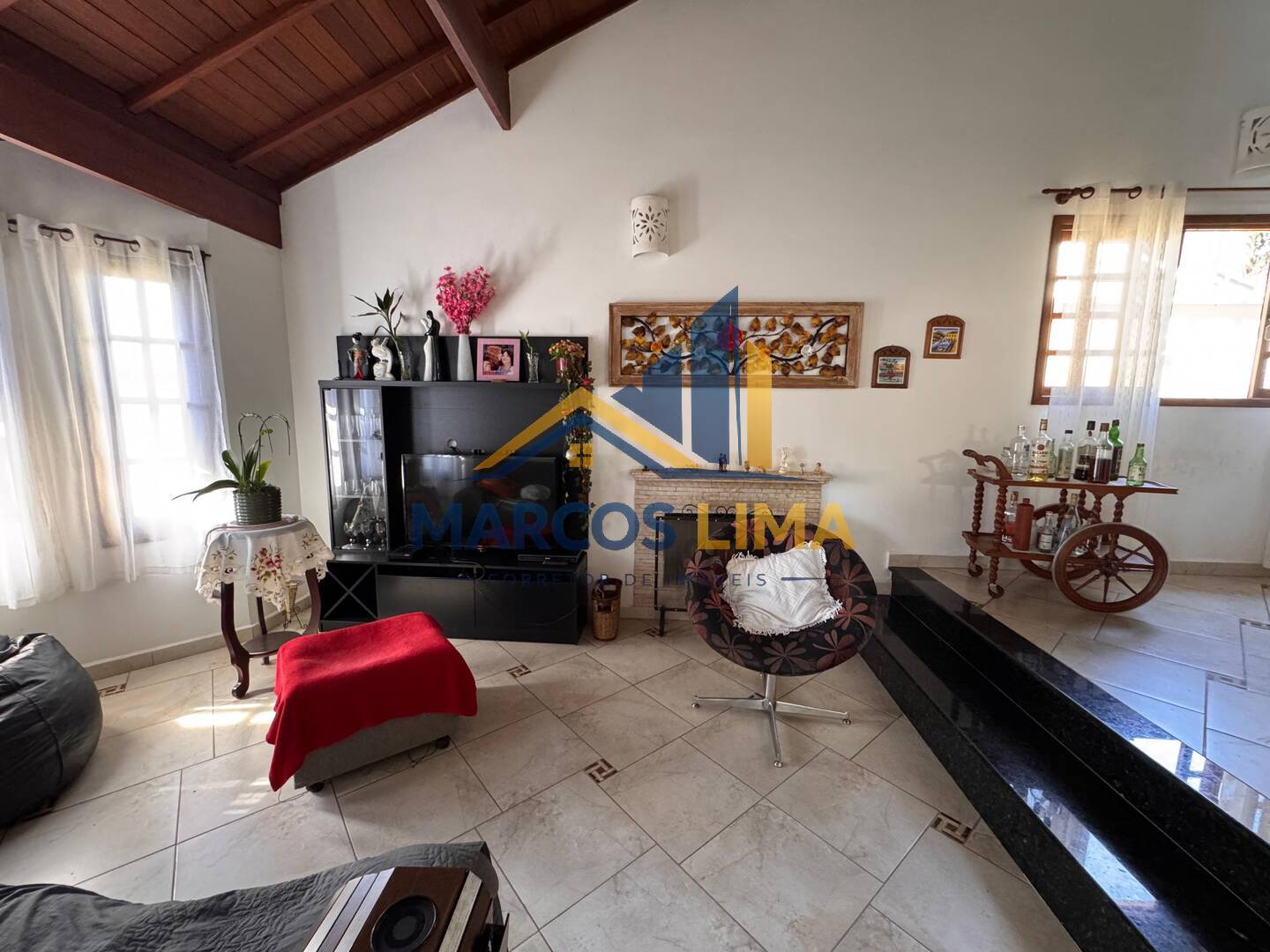 Casa, 3 quartos, 250 m² - Foto 21